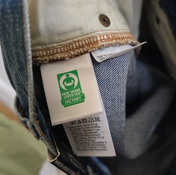 NWT J. Crew Premium Edition High Rise Straight Jeans Rigid Denim 27 Button Fly - Picture 7 of 10